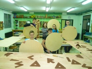2015_02_12 Iliada AULA Tecnologia ESCUDOS 10-M