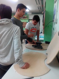 2015_02_24 Iliada AULA Tecnologia ESCUDOS 15-M