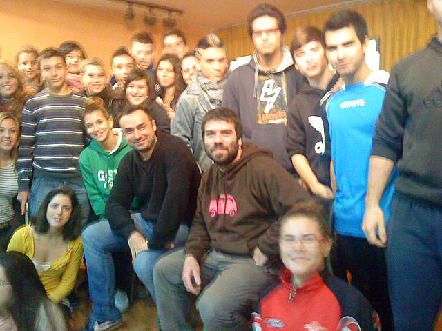 Bachillerato Artes IES Pedro de Luna DIALOGO Hombre Elefante_2-E